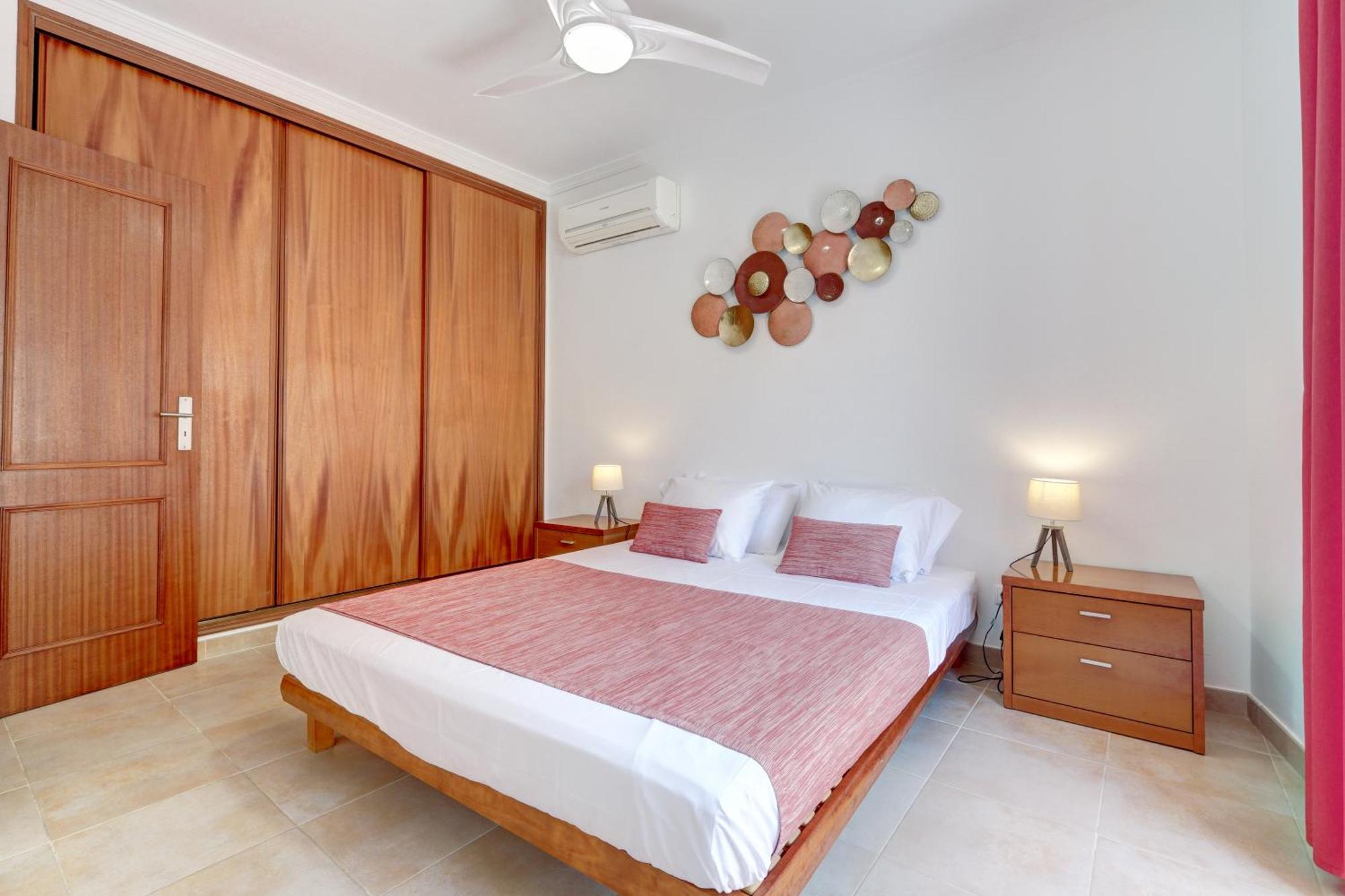 City Center, Private Parking, Ac, 6Ppl. Olhao Exterior photo